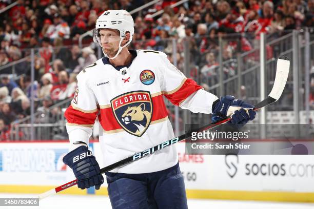 Eric Staal of the Florida Panthers looks on during the first period against the New Jersey Devils at Prudential Center on December 17, 2022 in...