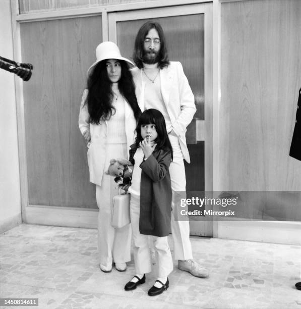 Beatle John Lennon and his wife Yoko Ono left Heathrow Airport London this afternoon to fly to the Bahamas for another Bed-in they took Yoko's...