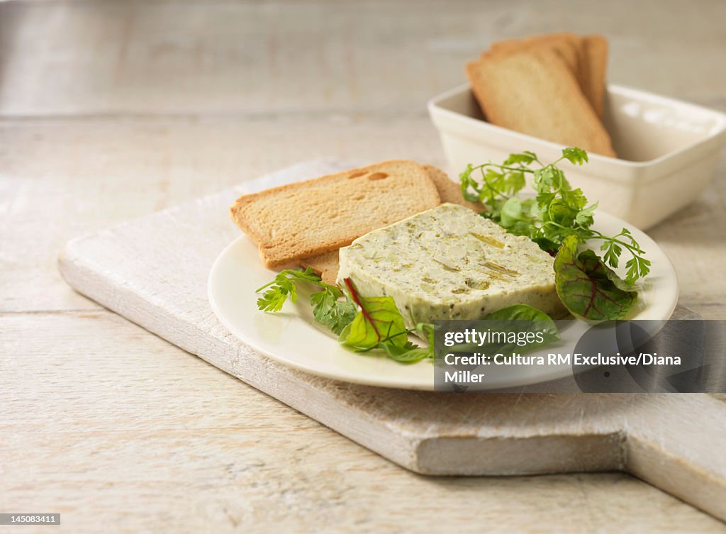 Vegetable tarrine with bread