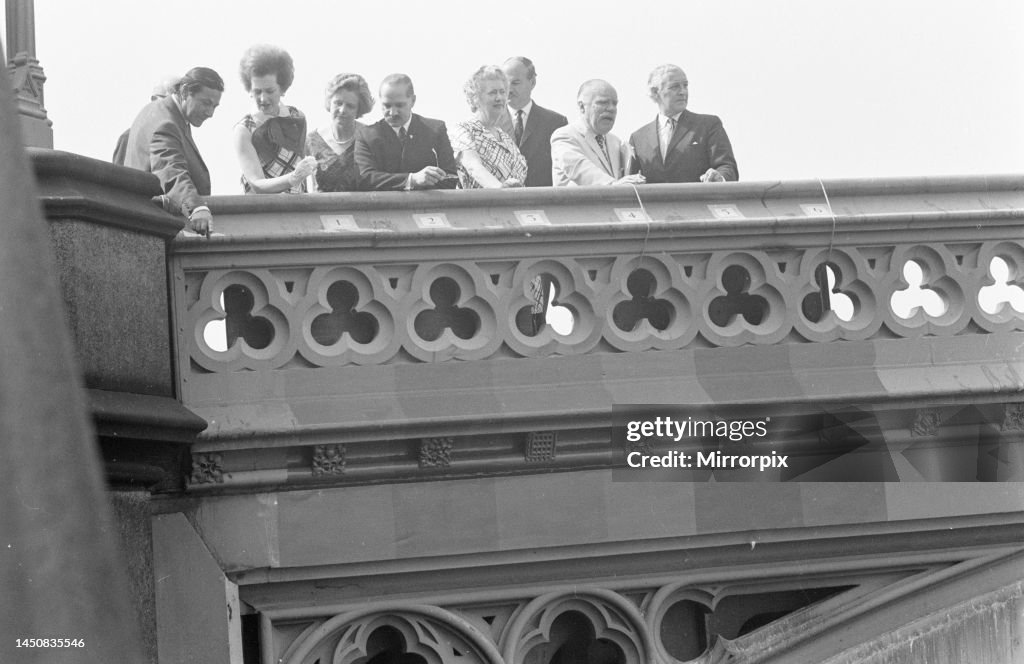 Westminster Bridge in 1969
