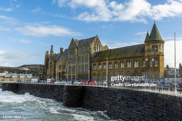 aberystwyth gothic university college, ceredigion, wales, uk - ceredigion stockfoto's en -beelden
