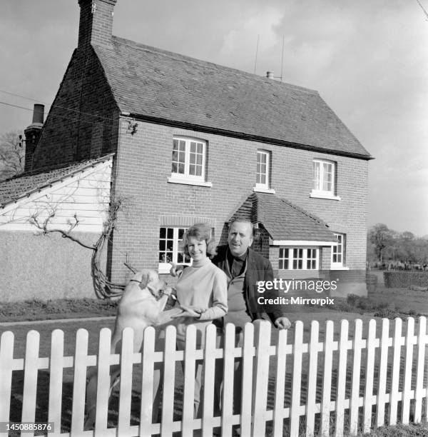 638 Hugh Lloyd Photos & High Res Pictures Getty Images