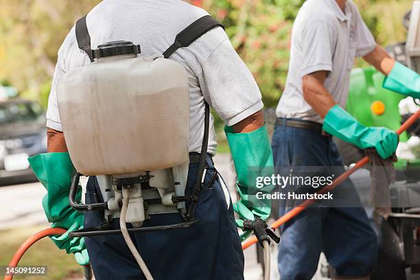 Small Pest Control Rig 937 Pest Control Truck Stock Photos, High-Res Pictures, and Images ...