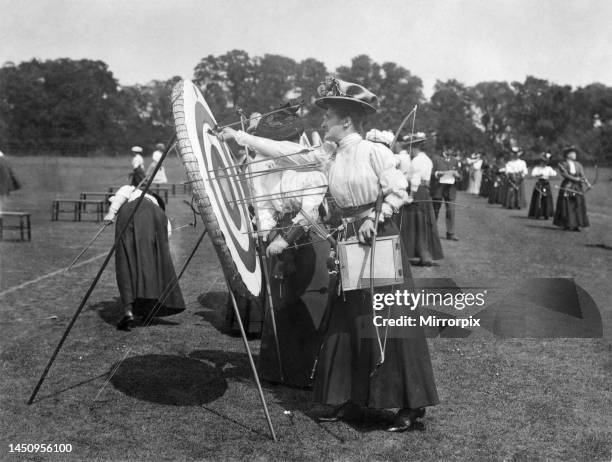 Lady archers at Beddington Park, Friday 28th June 1907.