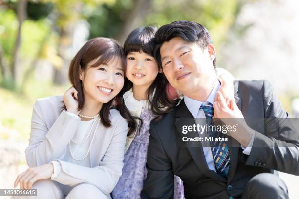 elementary school entrance ceremony family portrait - only japanese bildbanksfoton och bilder