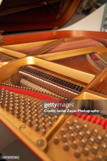 Red String Art Photos and Premium High Res Pictures - Getty Images