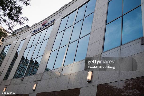 Wellpoint Indiana 144 Wellpoint Inc Stock Photos, High-Res Pictures, and Images - Getty ...