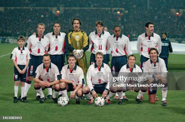 February 1999, Wembley - International Friendly - England v France - the England team pose for a group photo.