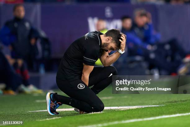 Eder Sarabia, Manager of FC Andorra reacts during the Copa del Rey second round match between Levante UD and FC Andorra at Ciutat de Valencia on...