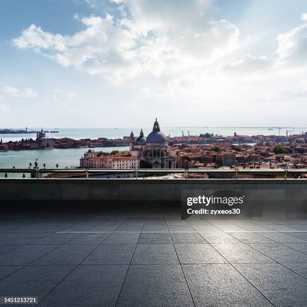 italy venice  high angle view, - town square foto e immagini stock