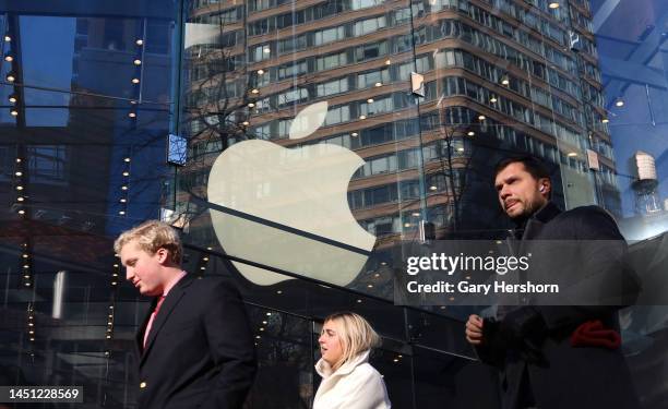 An Apple logo is displayed in the window of their Upper West Side store on December 21 in New York City.