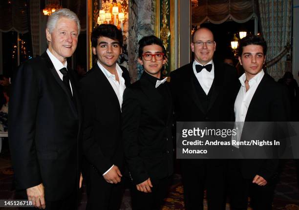 Former U.S. President Bill Clinton , Prince Albert II of Monaco and Ignazio Boschetto, Piero Barone and Gianluca Ginoble from Il Volo attend the...