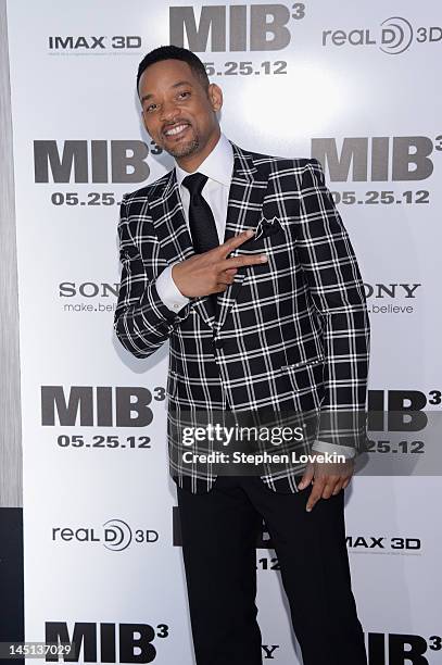 Actor Will Smith attends the "Men In Black 3" New York Premiere at Ziegfeld Theatre on May 23, 2012 in New York City.