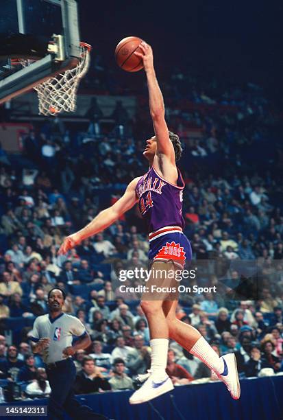 Paul Westphal of the Phoenix Suns lays the ball up against the Washington Bullets during an NBA basketball game circa 1979 at the Capital Centre in...