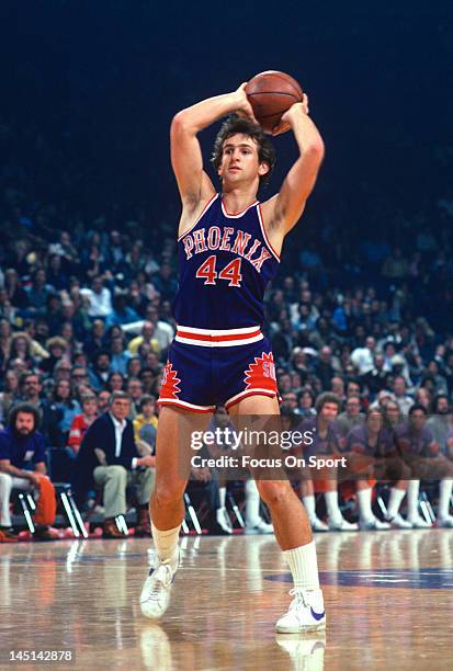 Paul Westphal of the Phoenix Suns looks to make a pass against the Washington Bullets during an NBA basketball game circa 1978 at the Capital Centre...