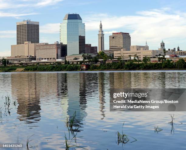 66 Springfield Skyline Stock Photos, High-Res Pictures, and Images ...