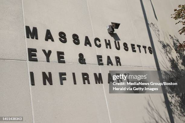 Meei Radiologist 76 Massachusetts Eye And Ear Stock Photos, High-Res Pictures, and ...