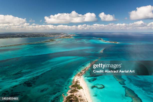 aerial perspective from rose island looking towards paradise island and new providence, bahamas - bahamas aerial stockfoto's en -beelden