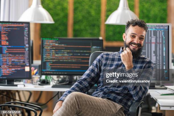 Compter Games Programmer Computer Game Programmer Photos and Premium High Res Pictures - Getty ...