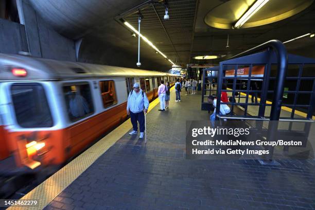 Van Der Ruggles Ruggles Mbta Station Photos and Premium High Res Pictures - Getty Images