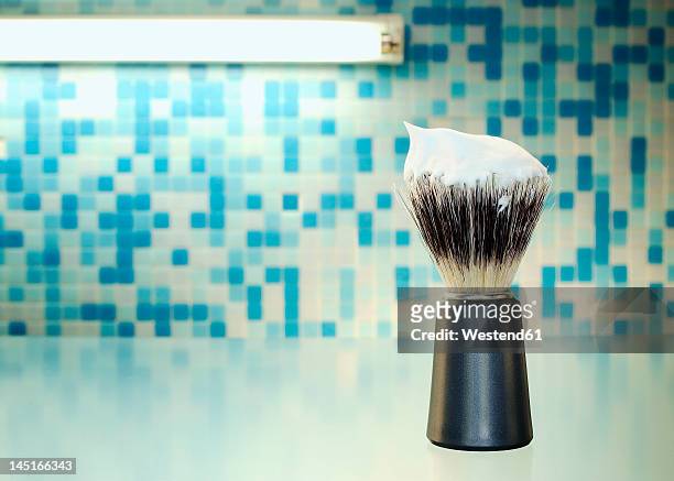 shaving brush with foam, close up - scheerkwast stockfoto's en -beelden