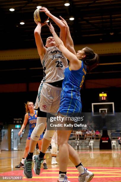 Lauren Jackson of the Flyers drives to the basket during the round seven WNBL match between Bendigo Spirit and Southside Flyers at Red Energy Arena,...