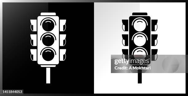 red traffic light icon. - red light vector stock illustrations