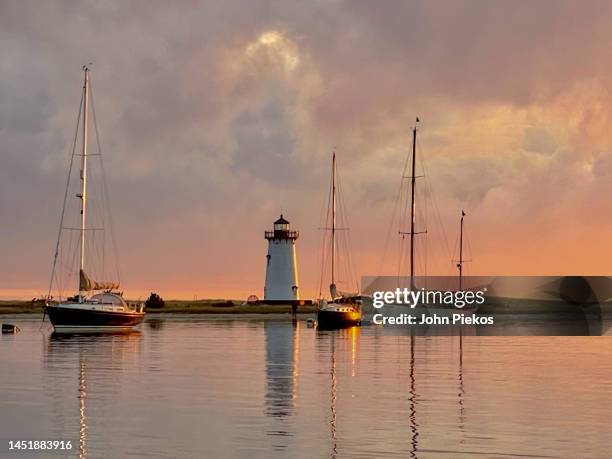 sunrise on edgartown harbor. - marthas vineyard stock pictures, royalty-free photos & images