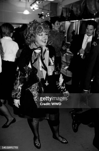 Patricia Harmsworth Viscountess Rothermere Photos and Premium High Res ...