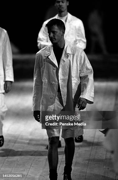 Gianfranco Ferre Menswear Spring 1995 Ready To Wear Collection Runway ...
