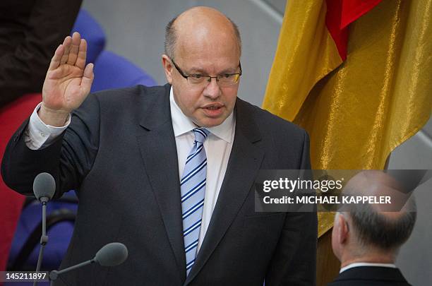 Peter Altmeyer 45 Peter Altmaier Sworn In As New Minister Of The Environment Stock ...