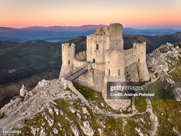 rocca calascio in abruzzo national park, italy - rocca calascio stock pictures, royalty-free photos & images