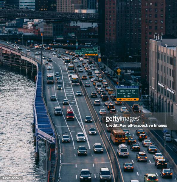 aerial view of manhattan traffic - commuters overhead view stock pictures, royalty-free photos & images