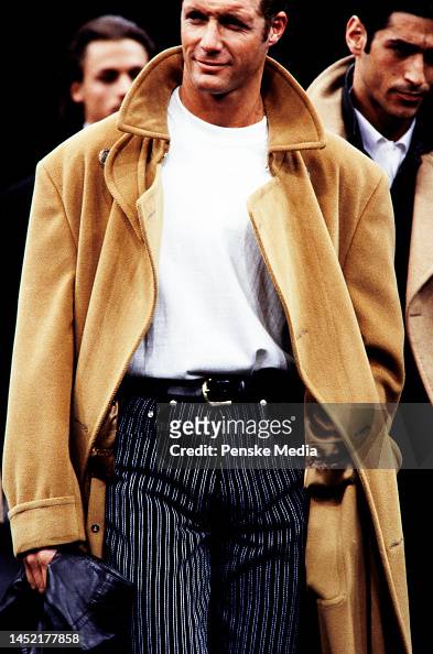 Gianfranco Ferre Menswear Fall 1993 Ready To Wear Collection Runway ...