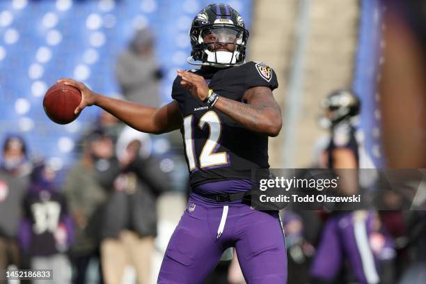 Anthony Brown of the Baltimore Ravens warms up before the game against the Atlanta Falcons at M&T Bank Stadium on December 24, 2022 in Baltimore,...