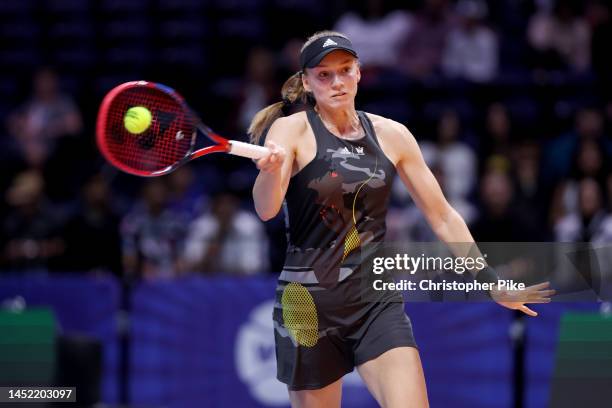 Elena Rybakina of Hawks in action against Iga Swiatek of Kites during their final match on day six of the World Tennis League at Coca-Cola Arena on...