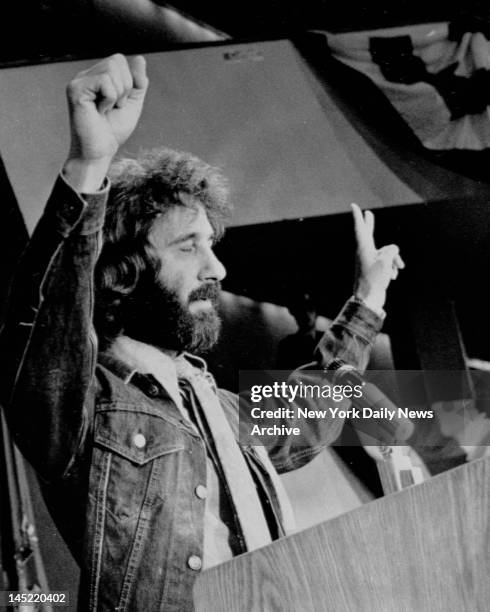 Former Police Officer Frank Serpico who has been living in Switzerland makes nomination speech for Former U.S. Attorney Ramsey Clark at Democratic...