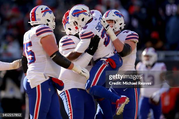 Devin Singletary of the Buffalo Bills celebrates a touchdown during the third quarter in the game against the Chicago Bears at Soldier Field on...