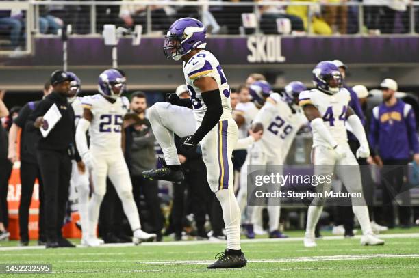 Jordan Hicks of the Minnesota Vikings celebrates after a defensive play during the second half New York Giants at U.S. Bank Stadium on December 24,...