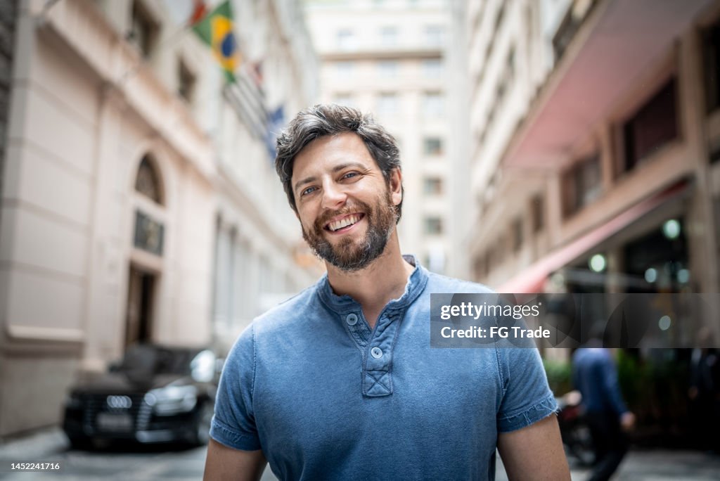 Portrait of a mid adult man outdoors