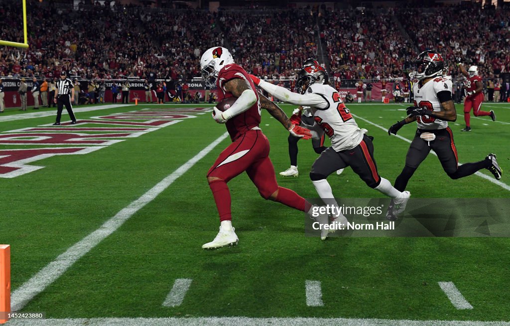 James Conner of the Arizona Cardinals carries the ball into the News  Photo - Getty Images