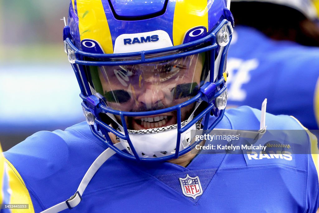 Denver Broncos v Los Angeles Rams