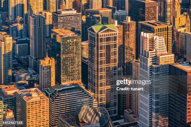 chicago downtown cityscape - illinois aerial stock pictures, royalty-free photos & images