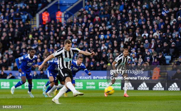 Chris Wood of Newcastle United scores the opening goal from a penalty during the Premier League match between Leicester City and Newcastle United at...