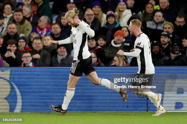 Tim Reed Fifa 4,432 Tim Ream Photos & High Res Pictures - Getty Images