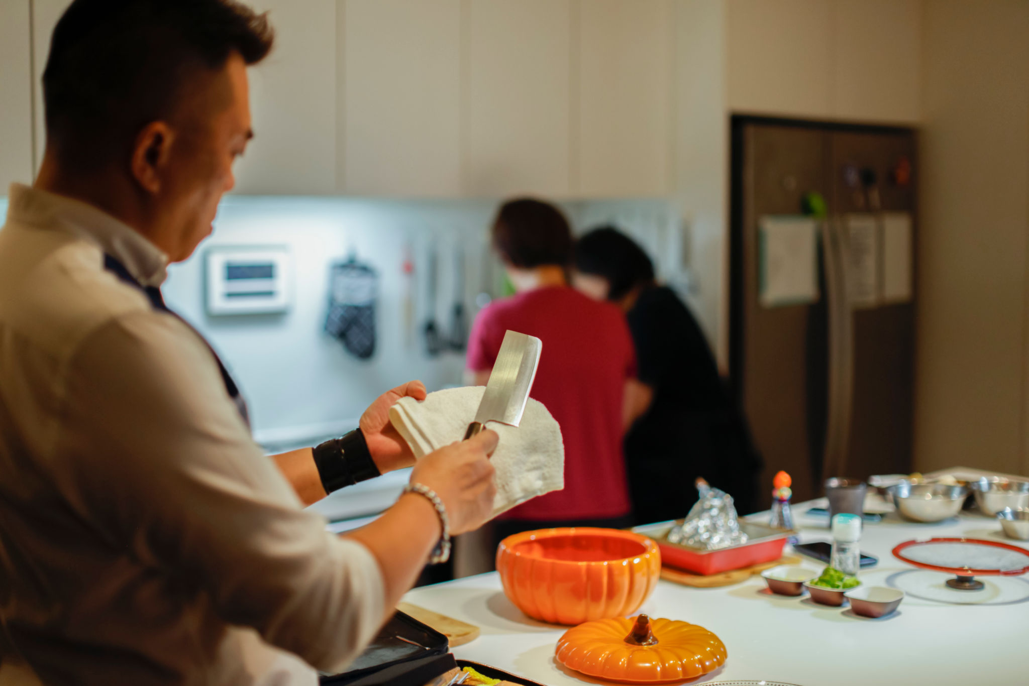 kitchen knife storage