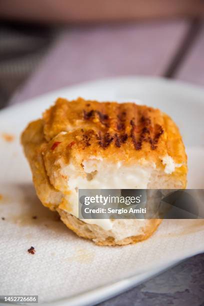 garlic bread with goat cheese - garlic bread stock pictures, royalty-free photos & images