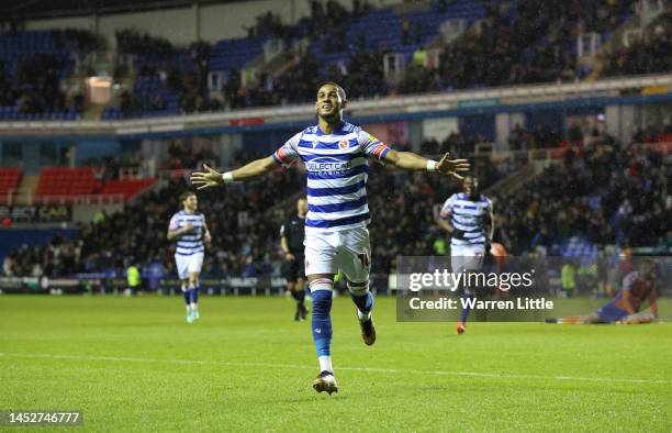 Thomas Ince of Reading celebrates after scoring their side's second goal during the Sky Bet Championship between Reading and Swansea City at Select...