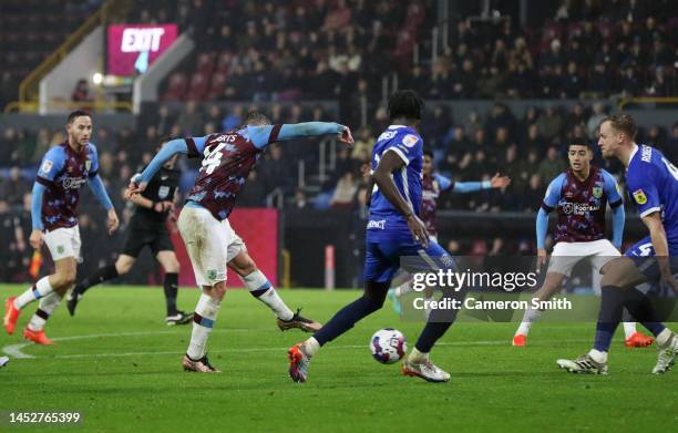 Connor Roberts of Burnley scores their side's second goal during the Sky Bet Championship between Burnley and Birmingham City at Turf Moor on...