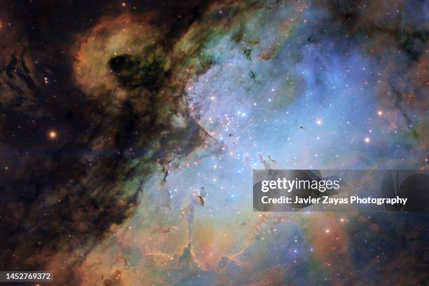 eagle nebula (m16 - messier 16) sho palette - galaxie photos et images de collection